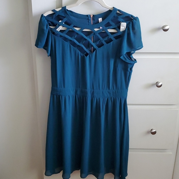 Teal fit and flare‎ dress size Medium - Picture 1 of 6
